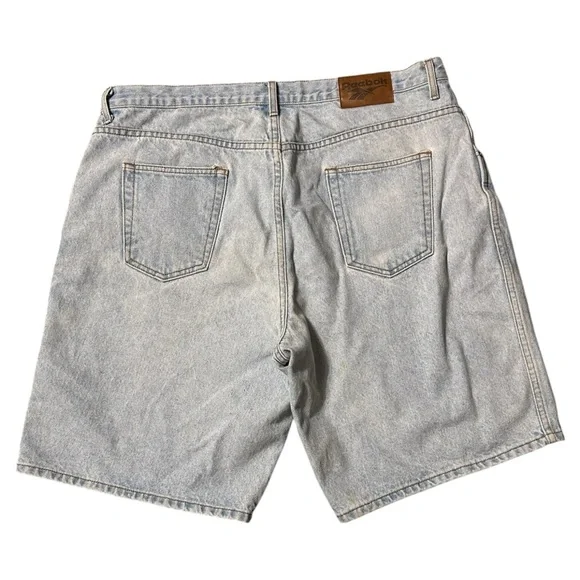 Men’s Reebok Jean Shorts - Picture 2 of 9